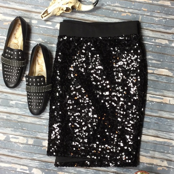 🎉HP Plus Torrid sequin mini skirt 4X - Picture 1 of 3